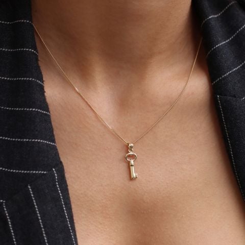 Anahtar charm kolye