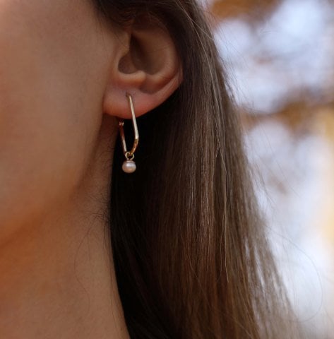 charm inci küpe