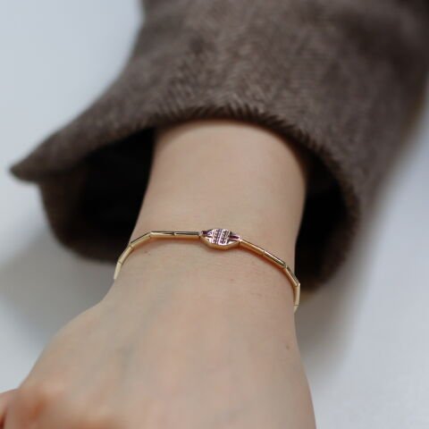 Sade tasarım bileklik